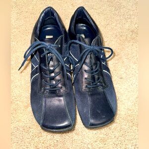Steve Madden Driverr Leather Shoes. Size 8